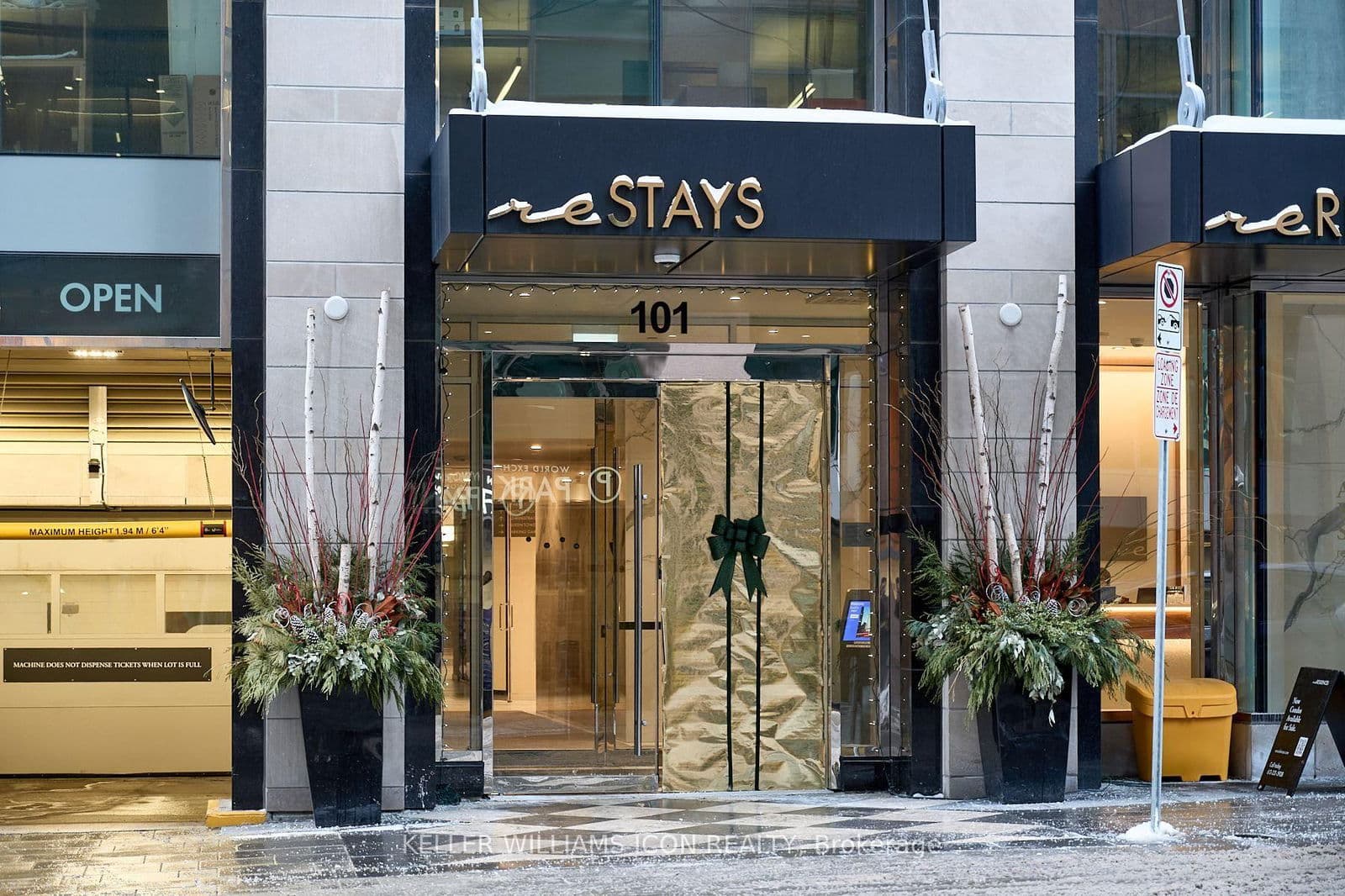 #1209 - 101 Queen Street