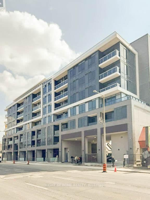 415 MAIN STREET W Street, Unit 620