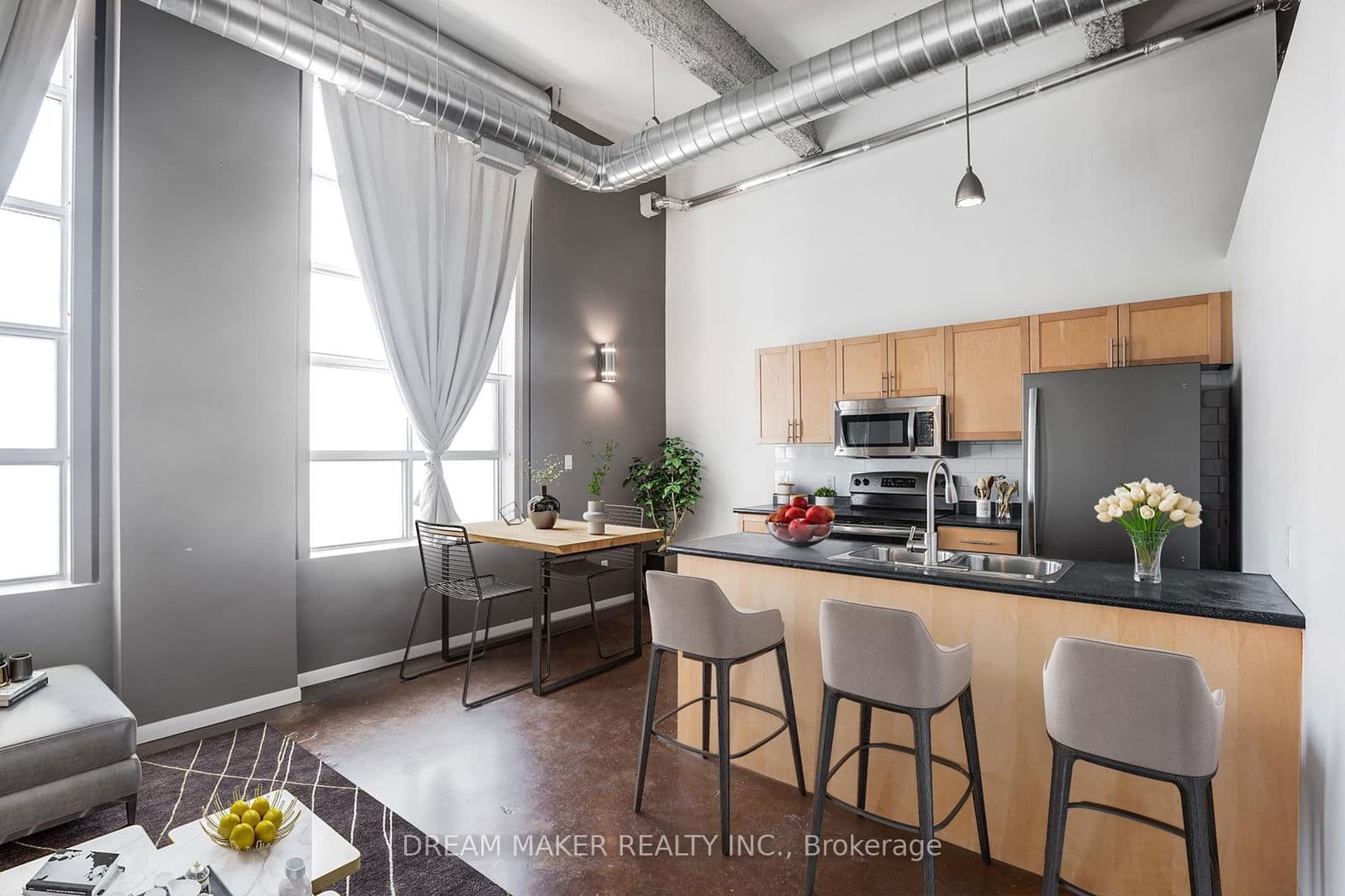 11 Rebecca Street, Unit 102