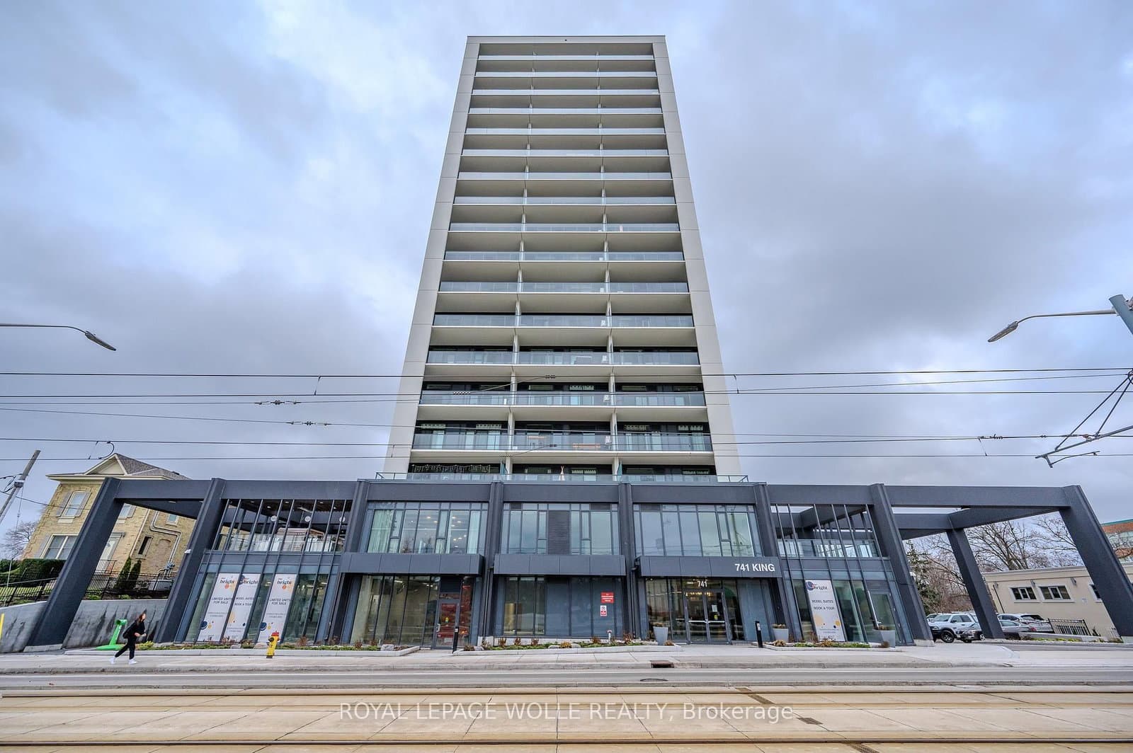 #304 - 741 King Street W