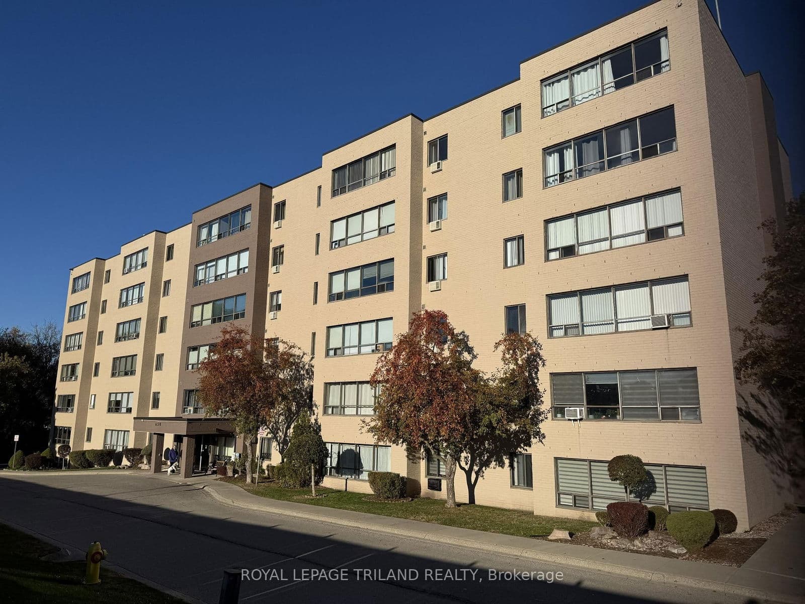 #605 - 650 Cheapside Street