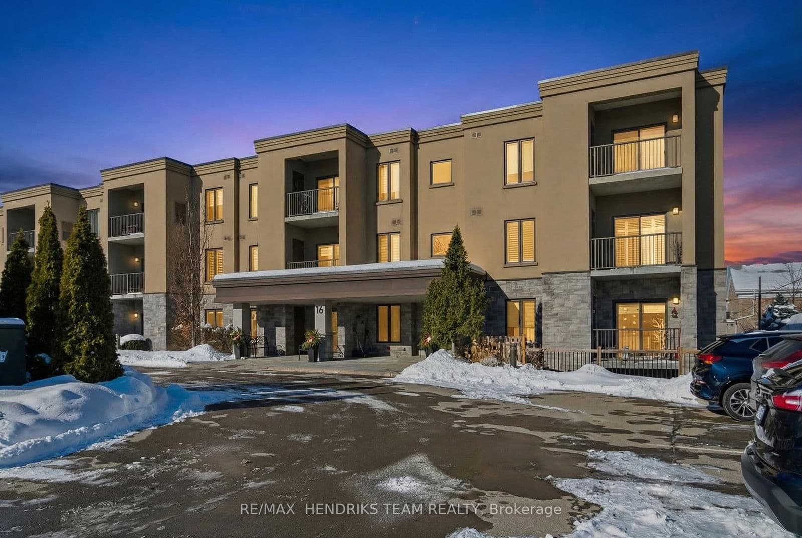 #109 - 16 Sullivan Avenue