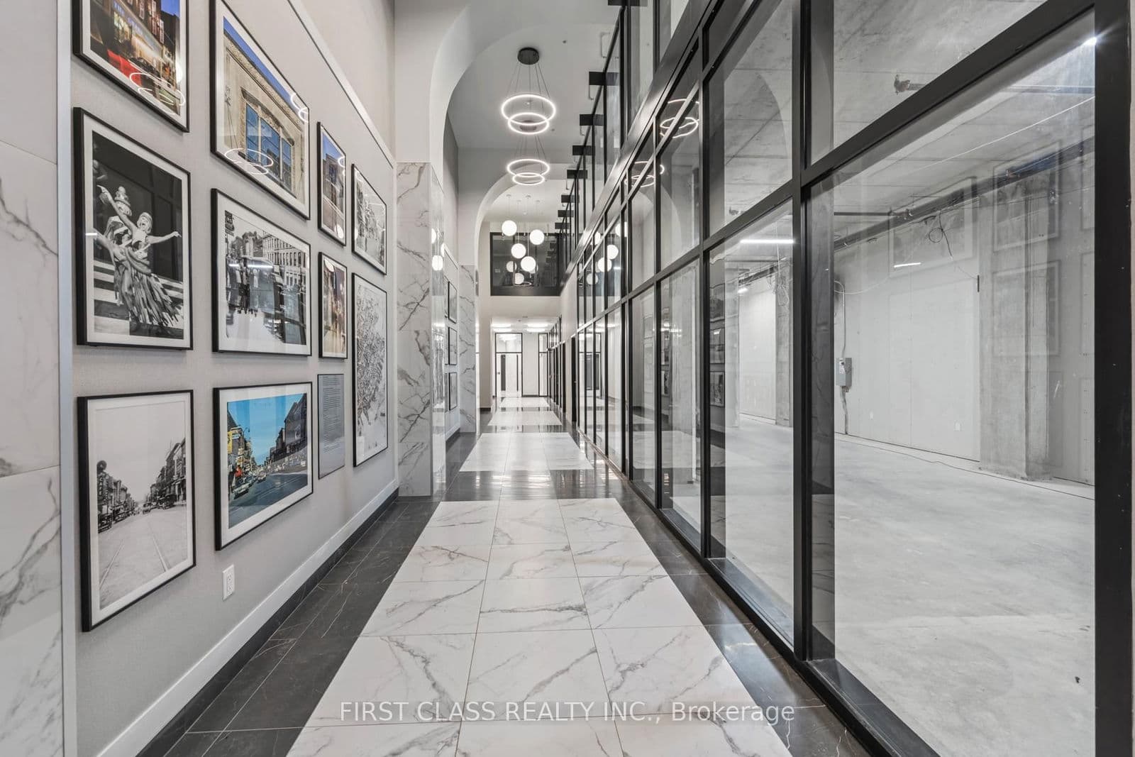 #403 - 223 Princess Street