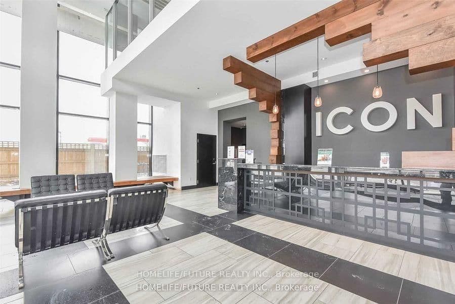 #CP 523 - 330 Phillip Street