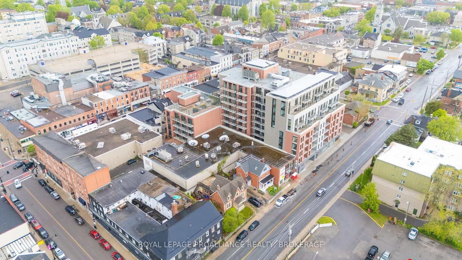 #605 - 223 Princess Street