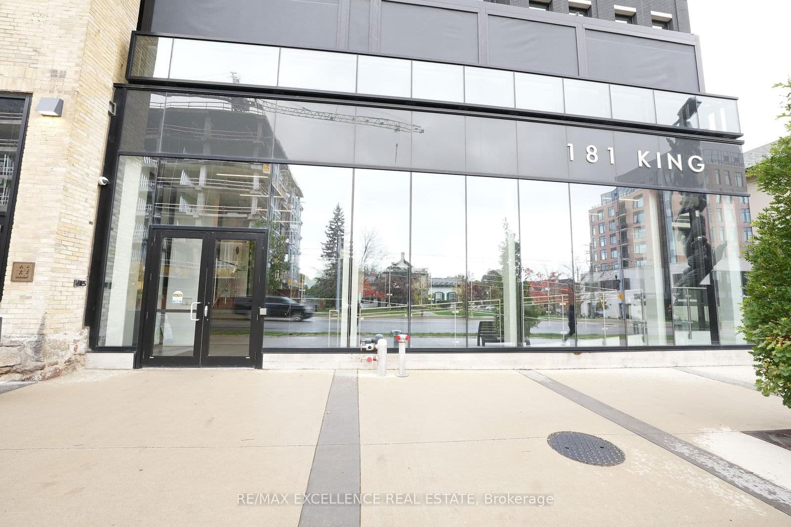 #1002 - 181 King Street S