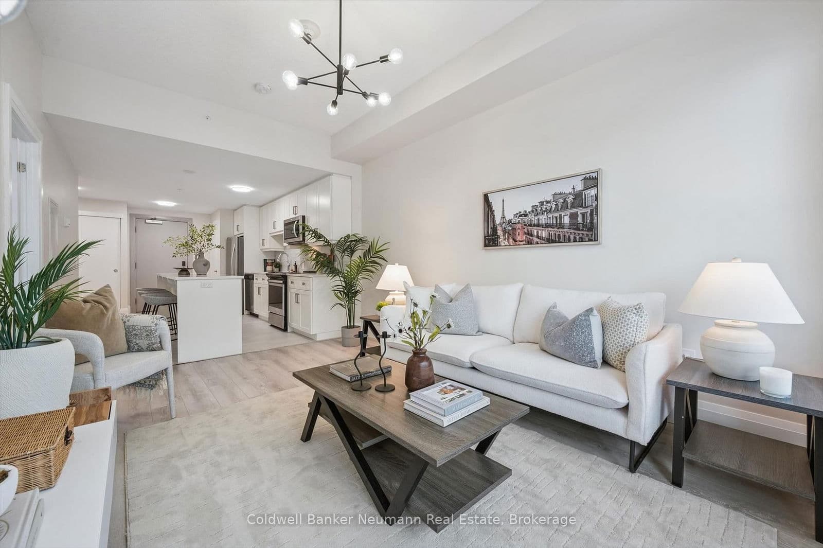 #514 - 73 Arthur Street S