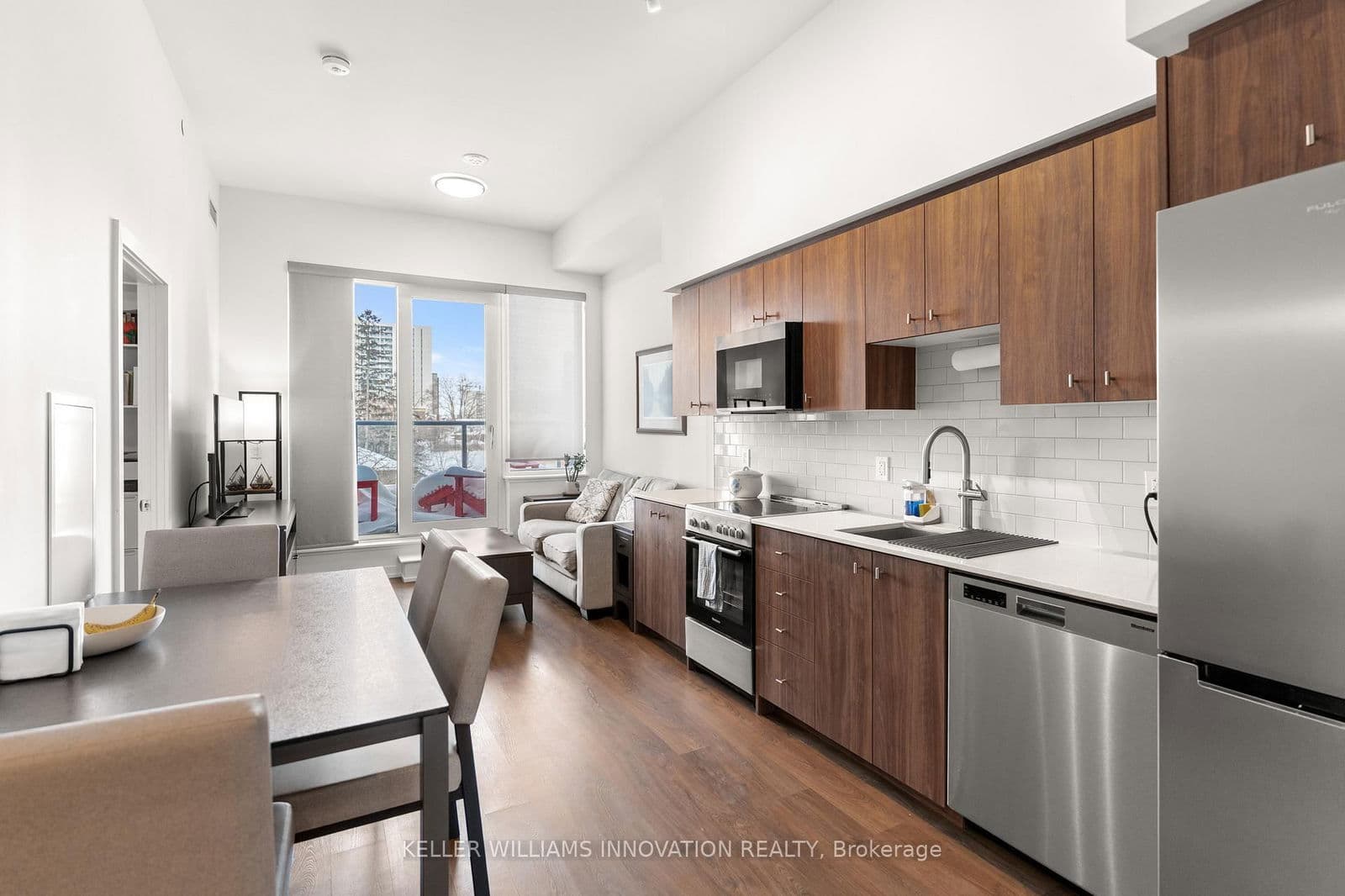 15 Wellington Street, Unit 317