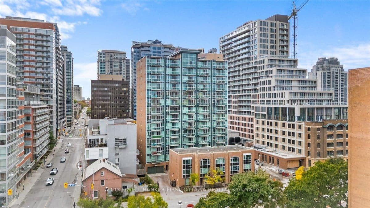 #1108 - 134 YORK Street