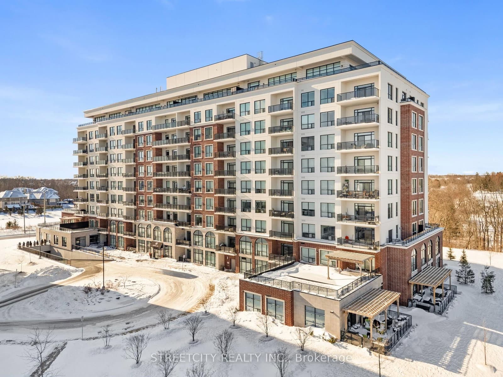 #404 - 460 Callaway Road