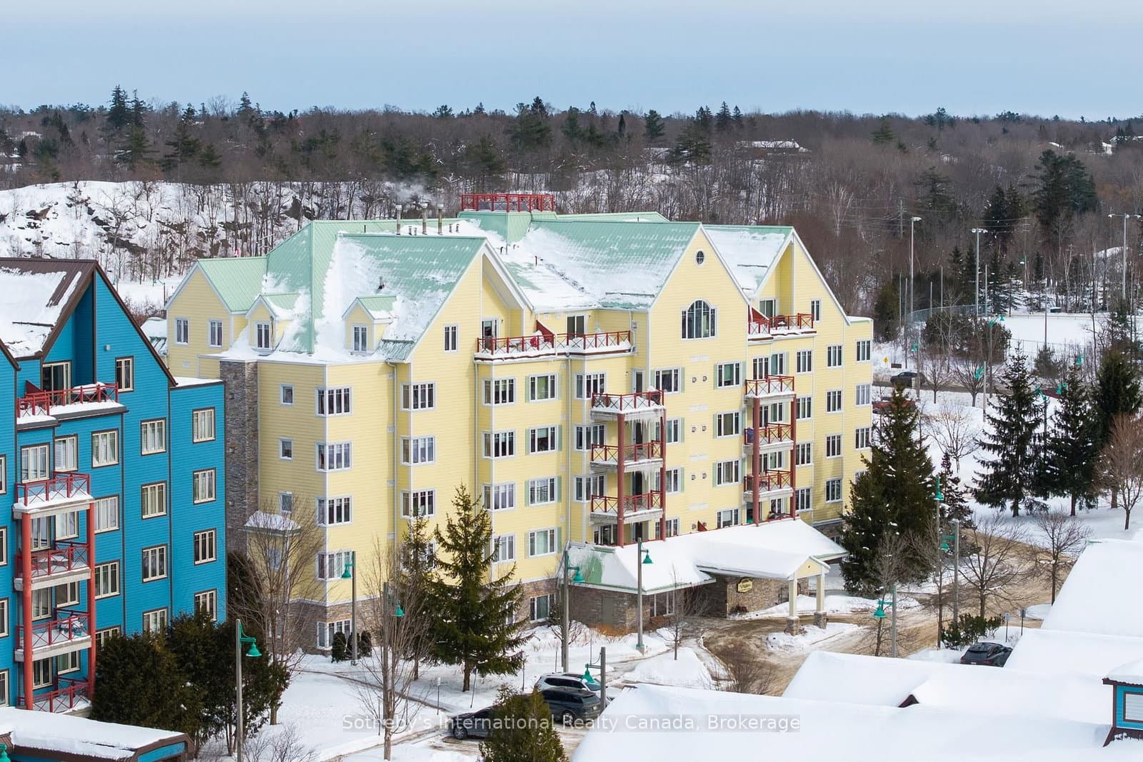 #102 - 110 Steamship Bay Road