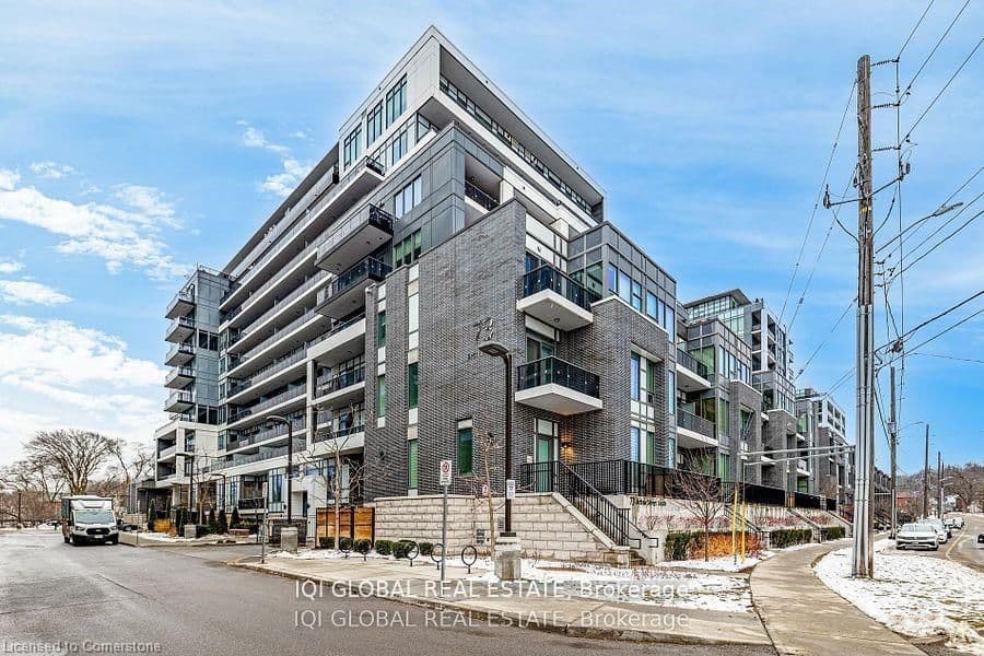 #512 - 73 Arthur Street