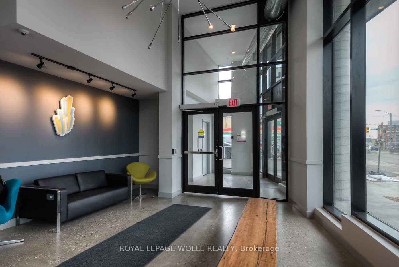 1 Victoria Street, Unit 1310