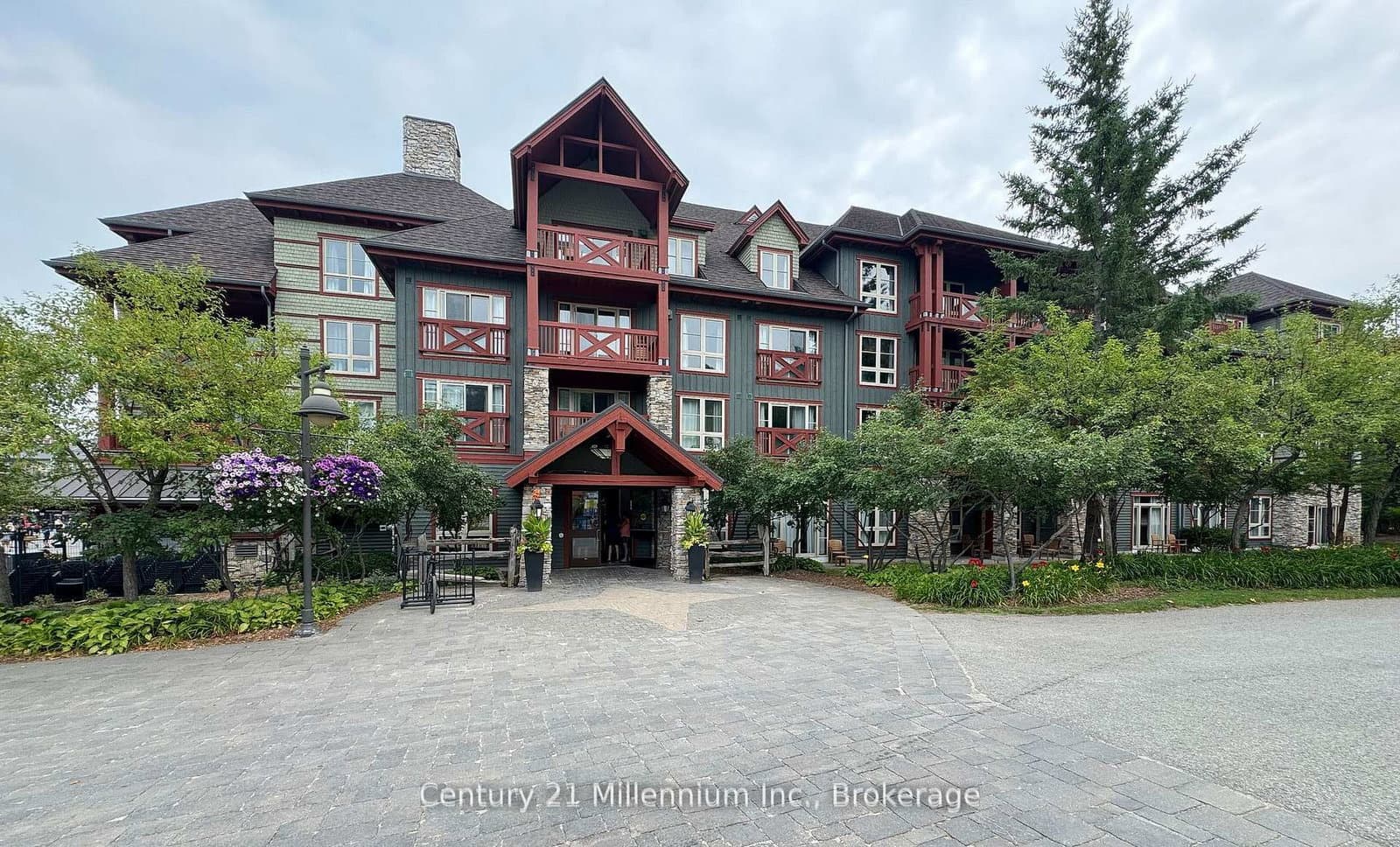 #201 - 152 Jozo Weider Boulevard