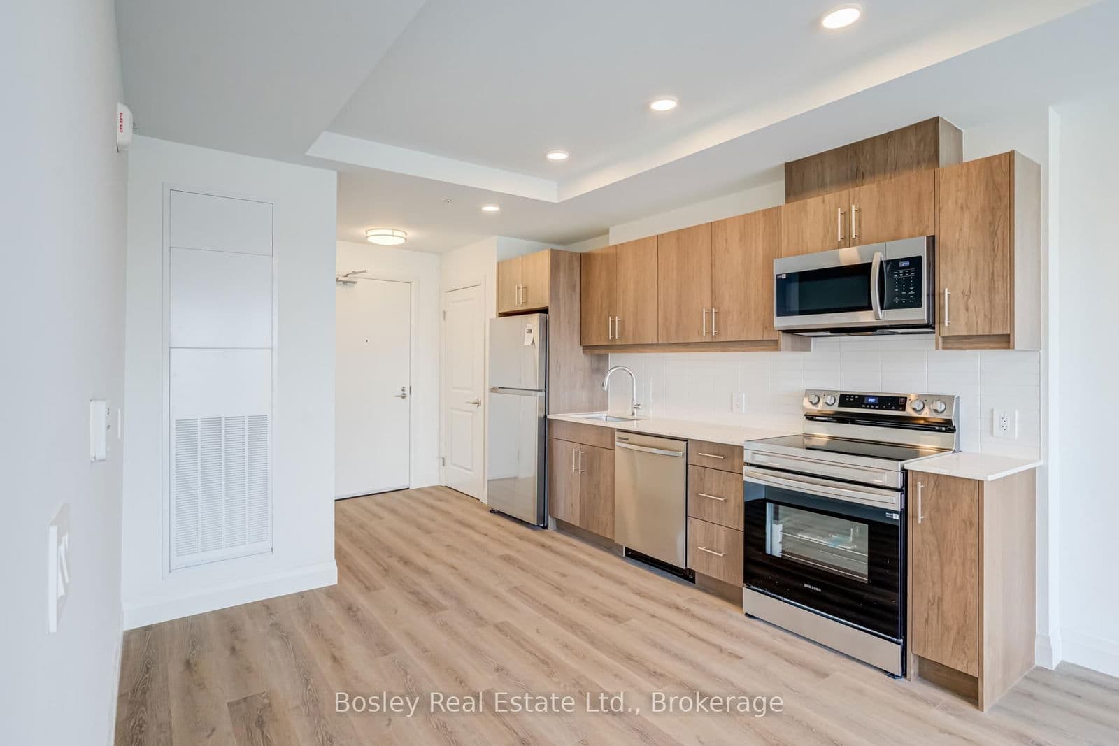 #802 - 1333 Weber Street E