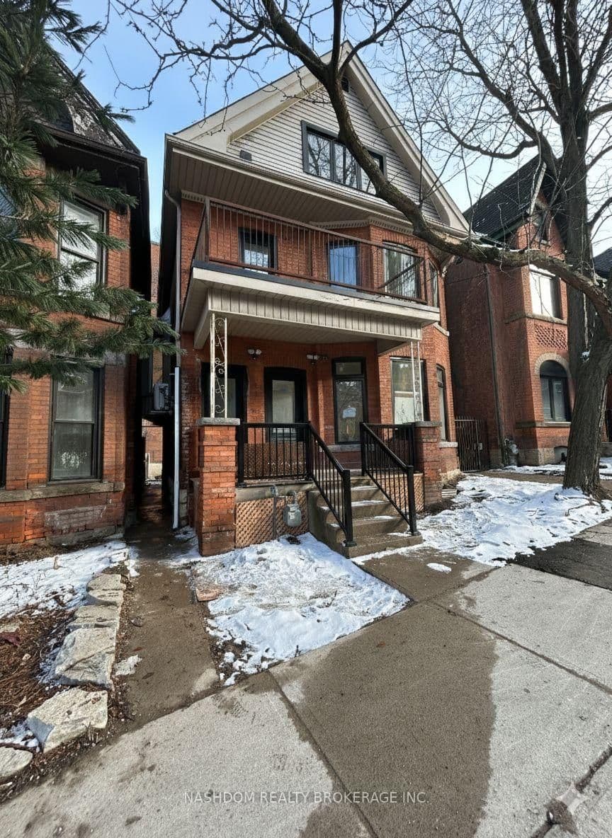 259 John Street S, Unit 2