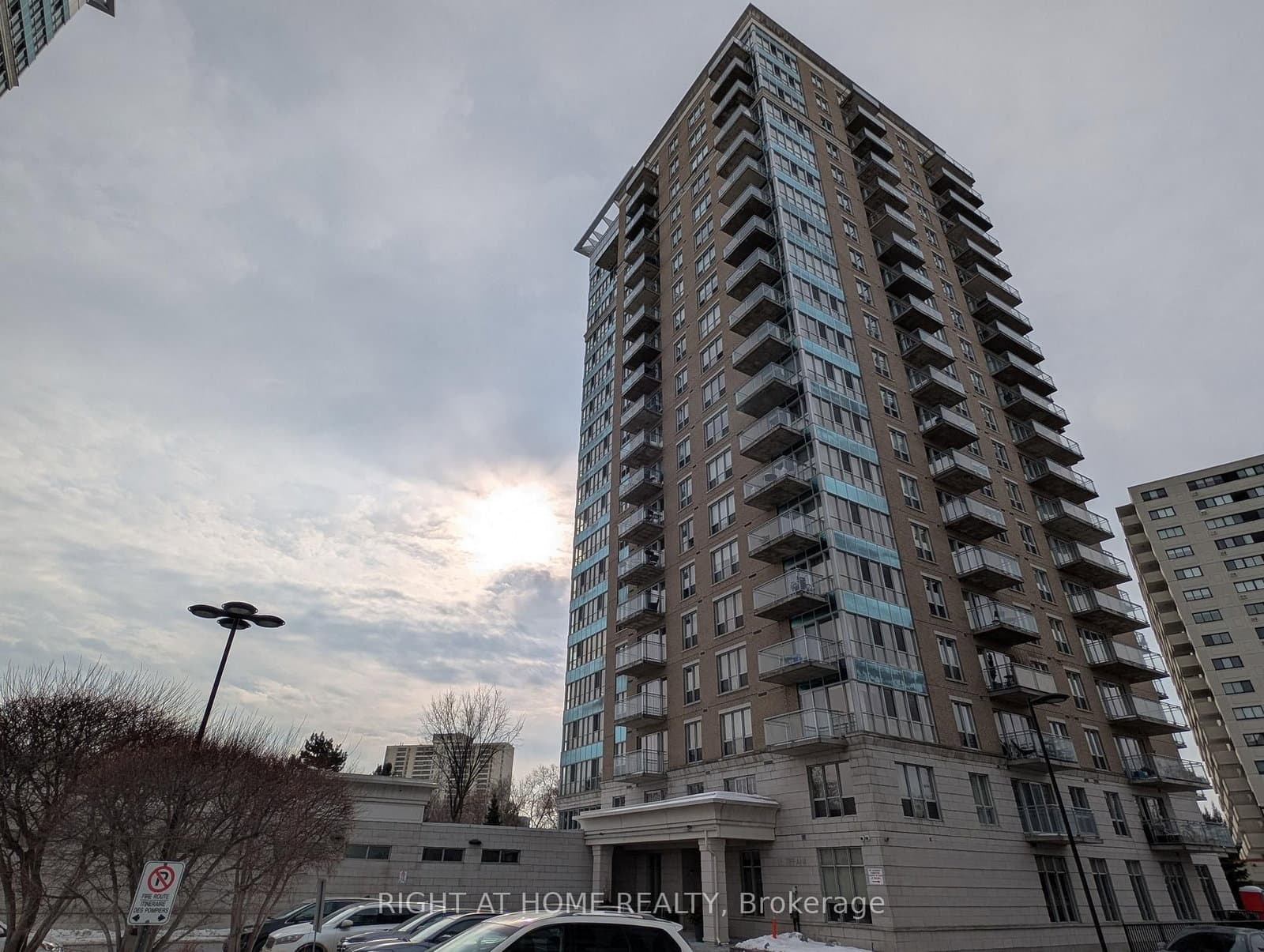 #1804 - 70 Landry Street