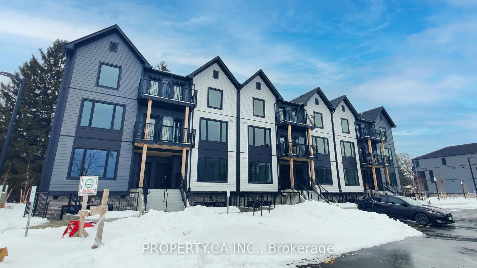 708 Woolwich Street, Unit 303