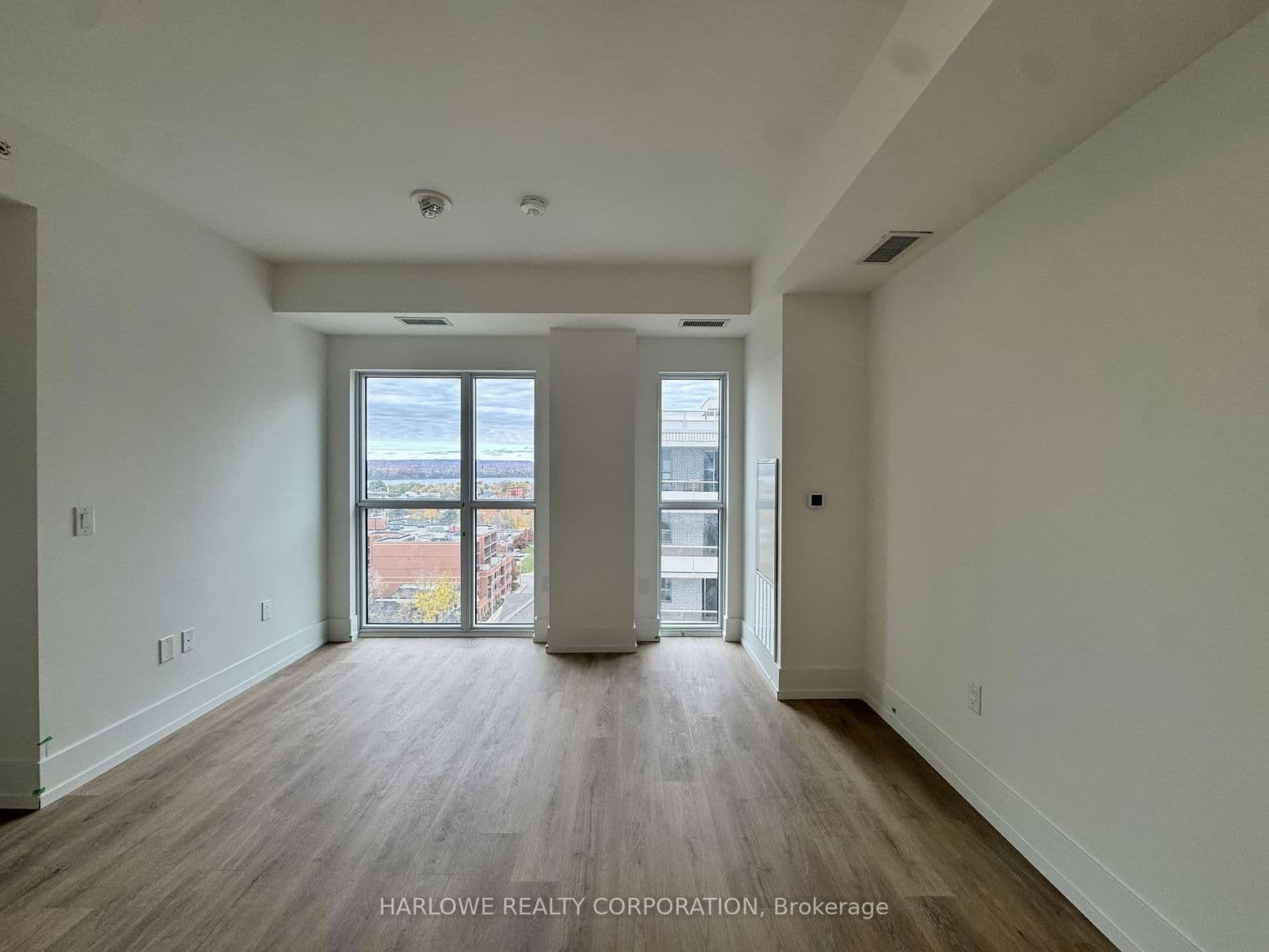 206 King Street W, Unit 1007