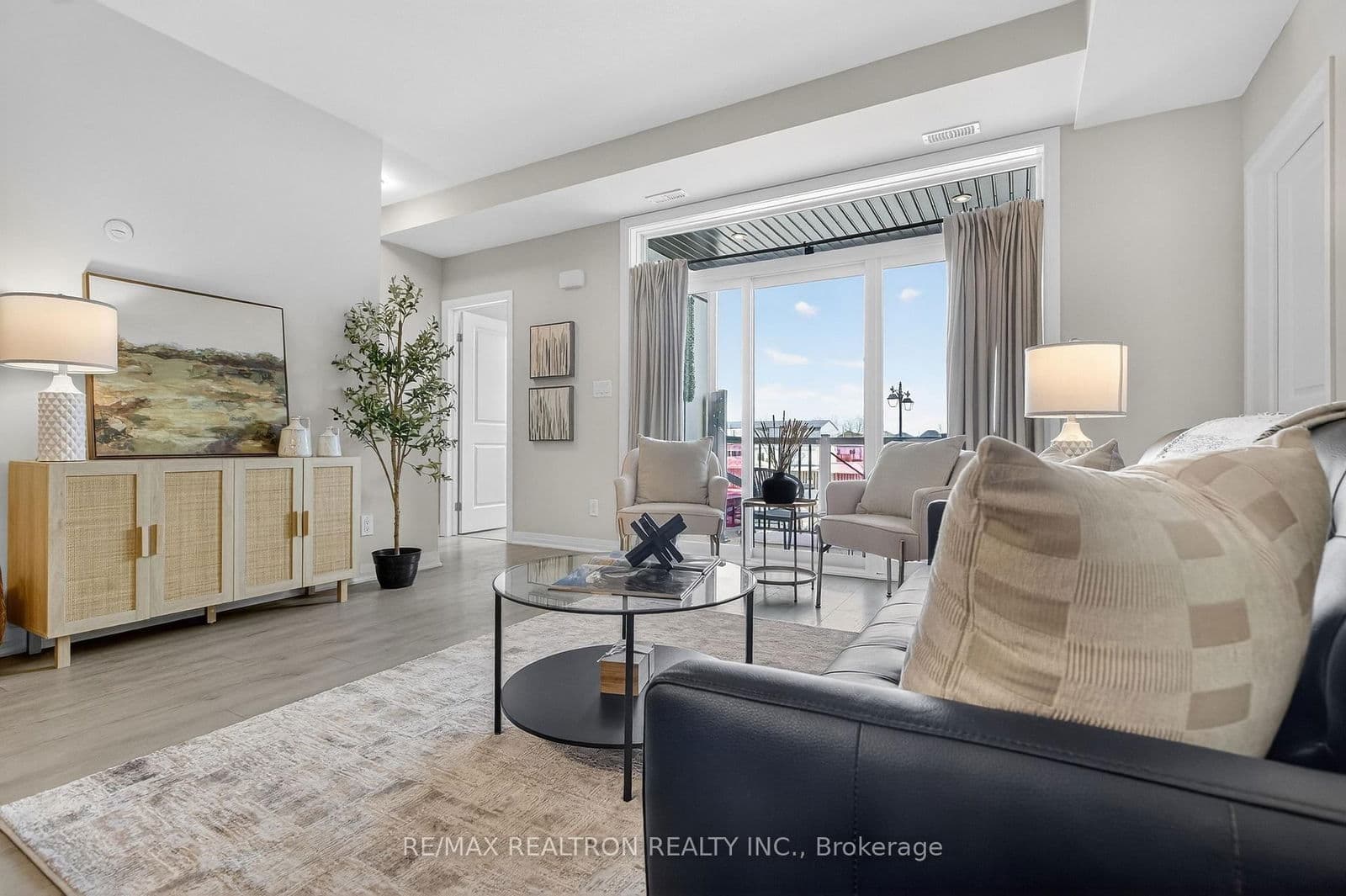 155 Thomas Slee Drive, Unit 2K