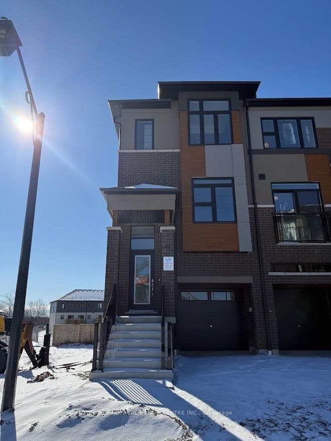 660 Colborne Street W, Unit 145