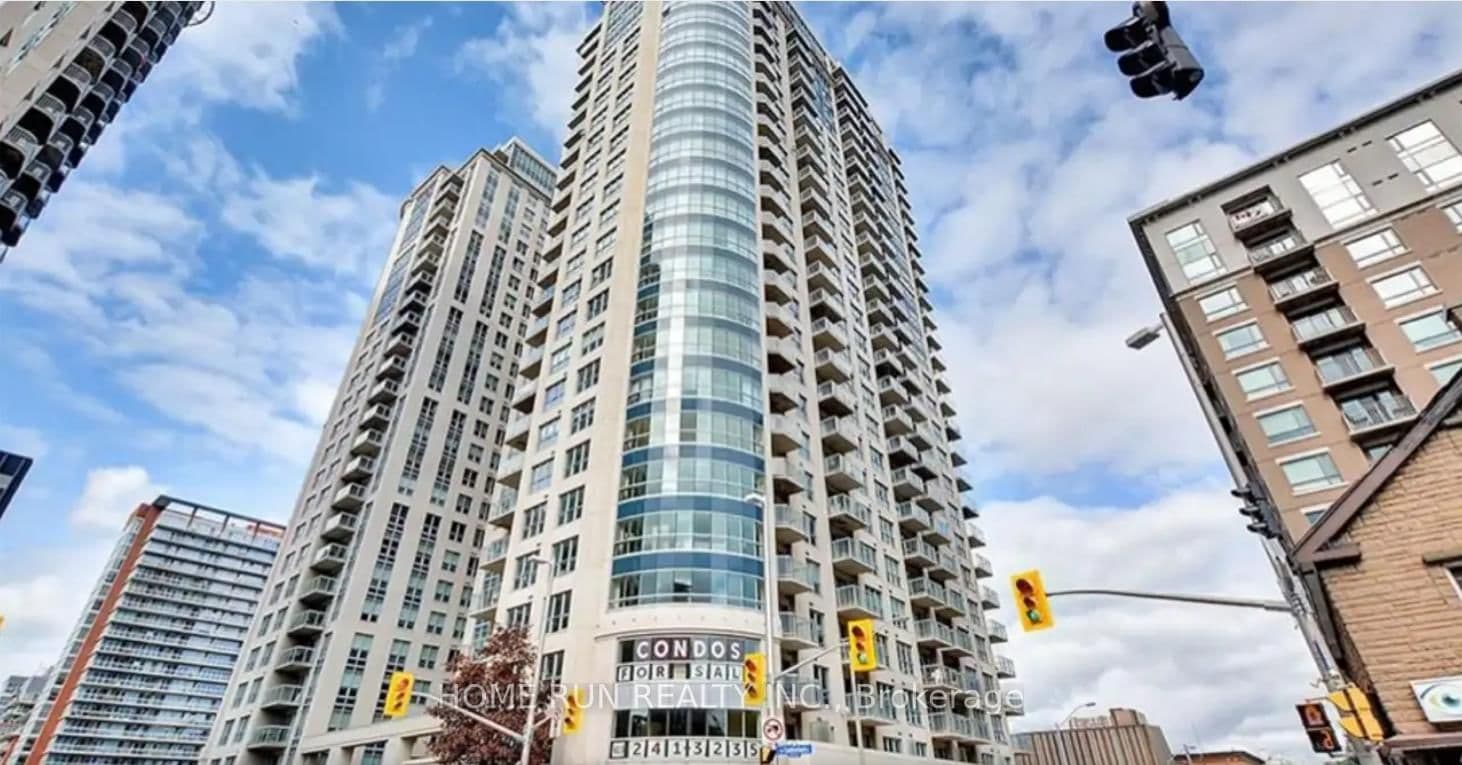 195 Besserer Street, Unit 1808