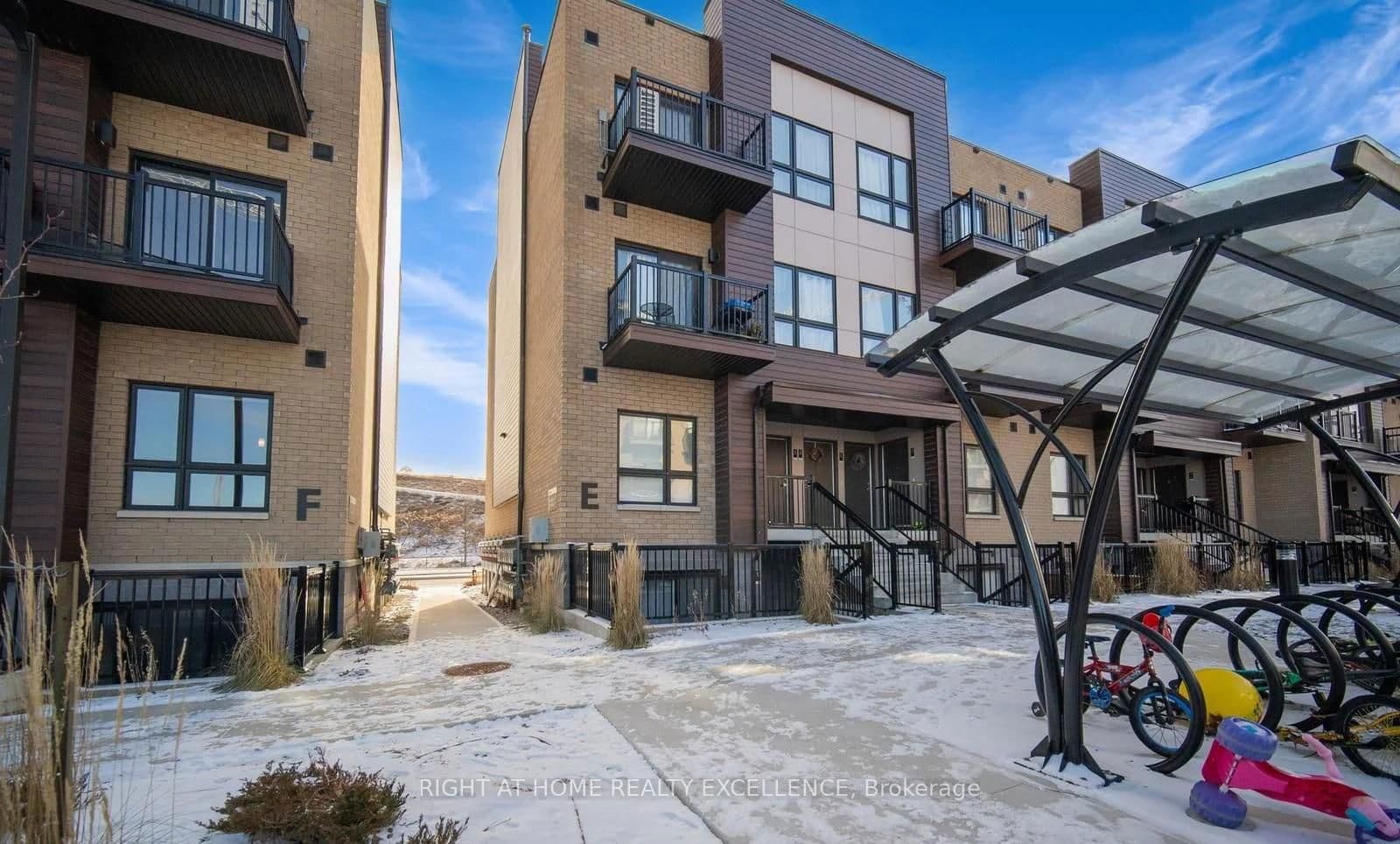 20 Palace Street, Unit F16