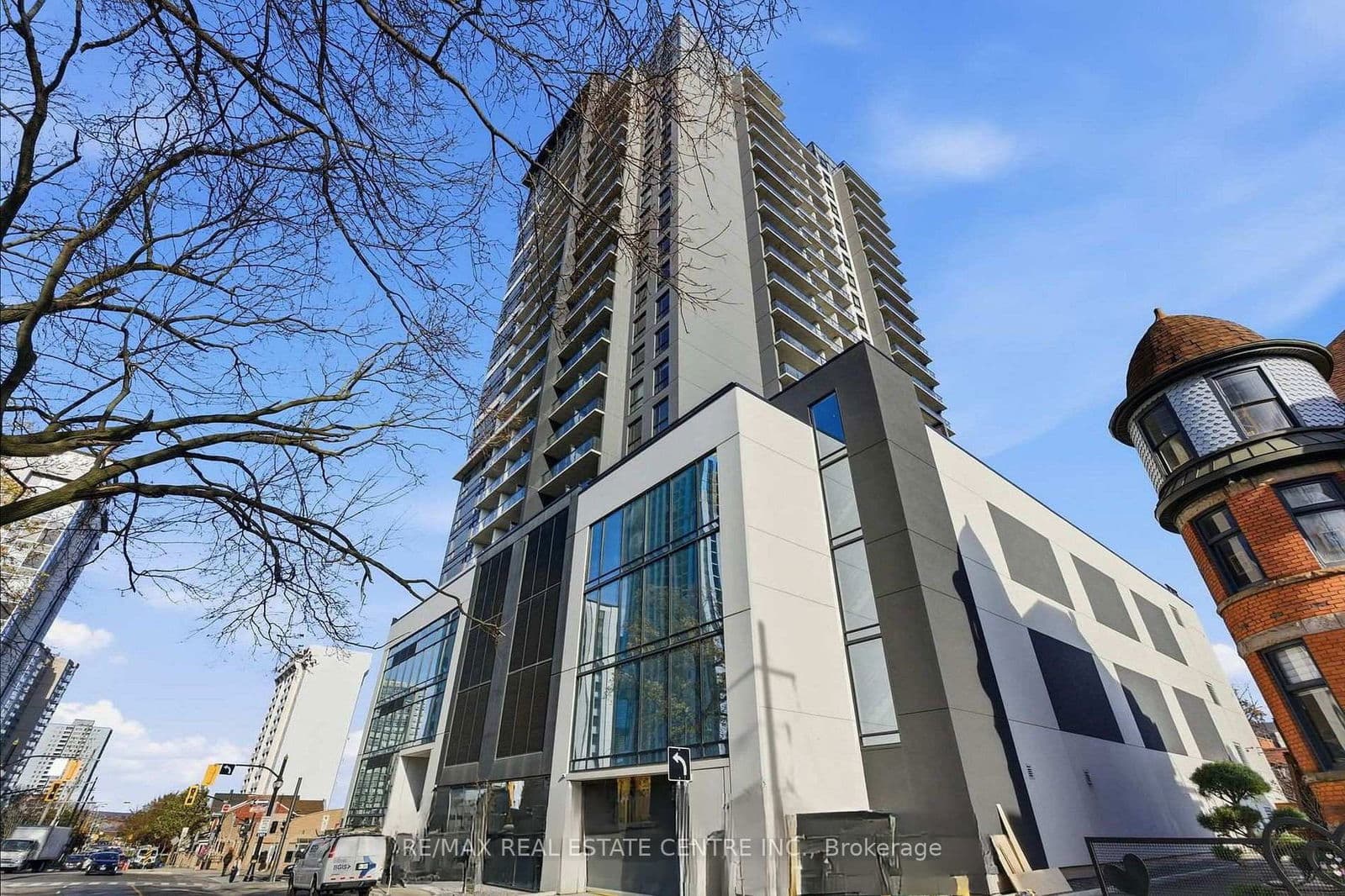 #2008 - 15 Queen Street S