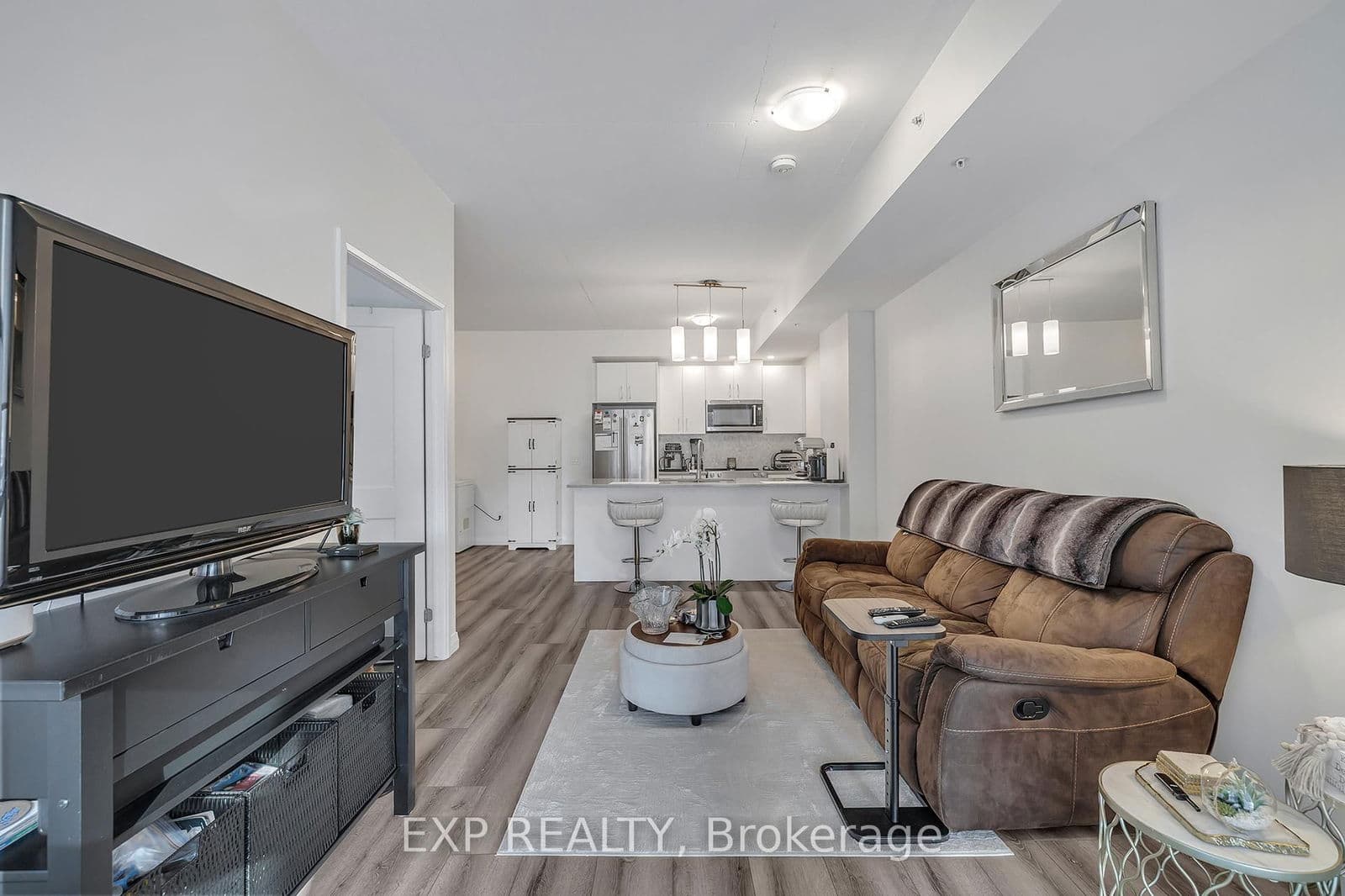 #201 - 108 Garment Street