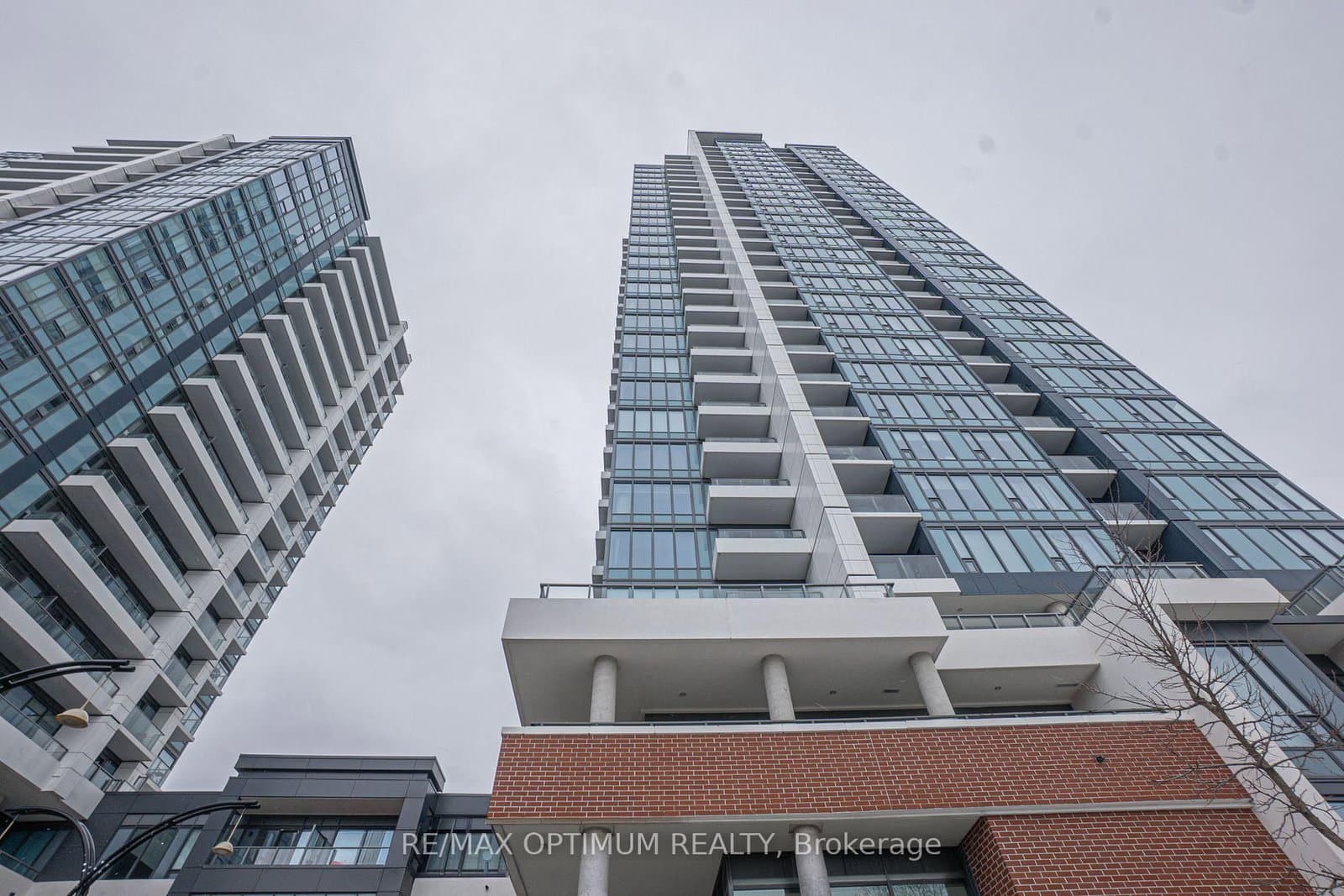 15 Wellington Street, Unit 603