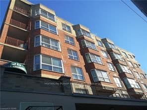 #211 - 20 ST GEORGE Street