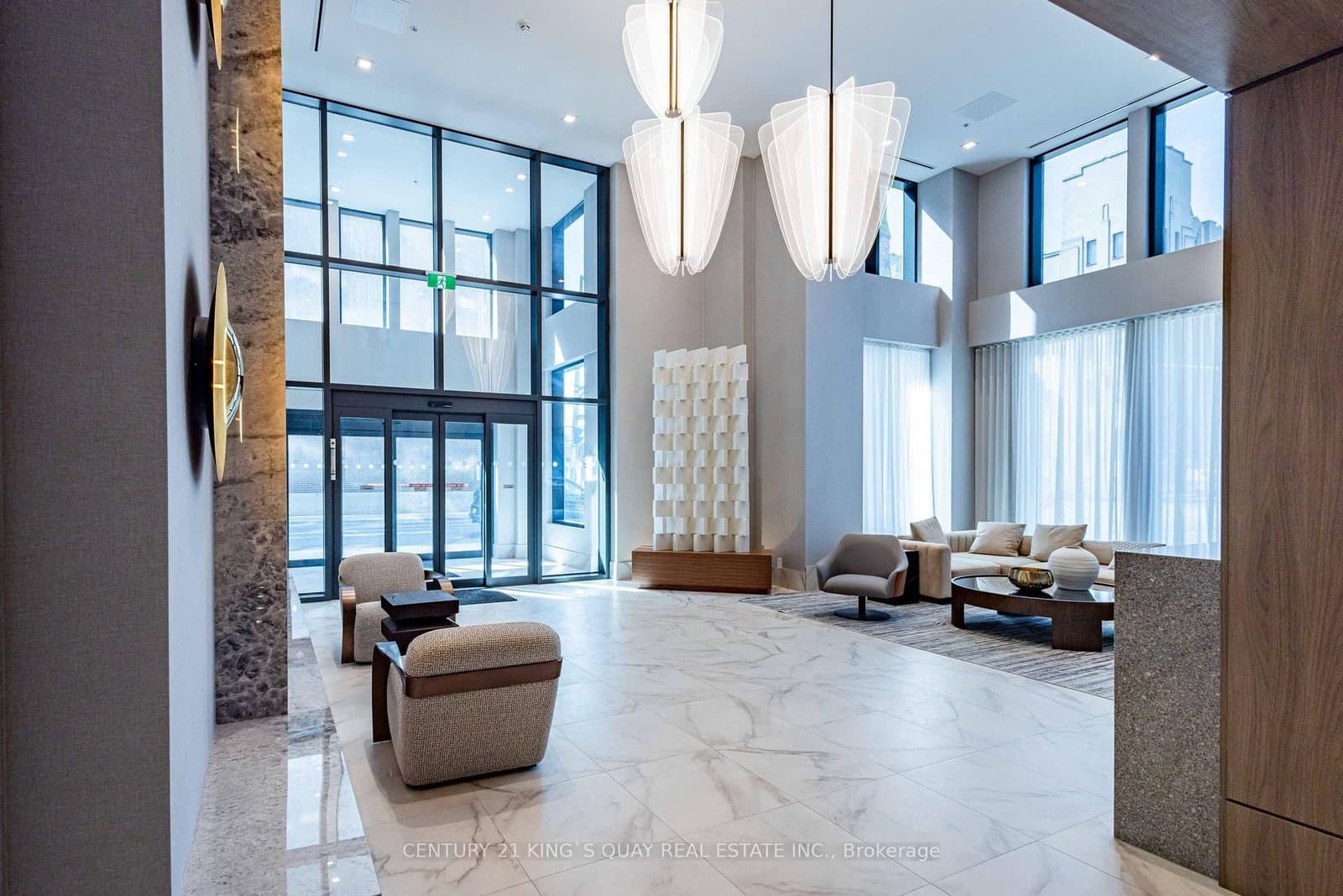 75 James Street S, Unit 2703