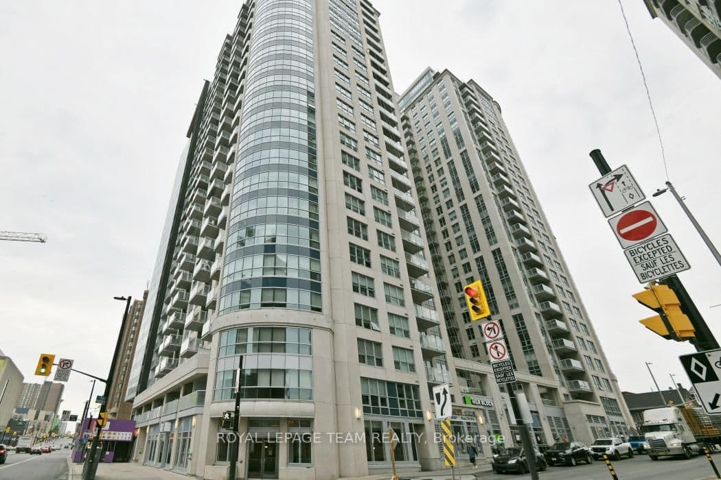 #1303 - 242 Rideau Street