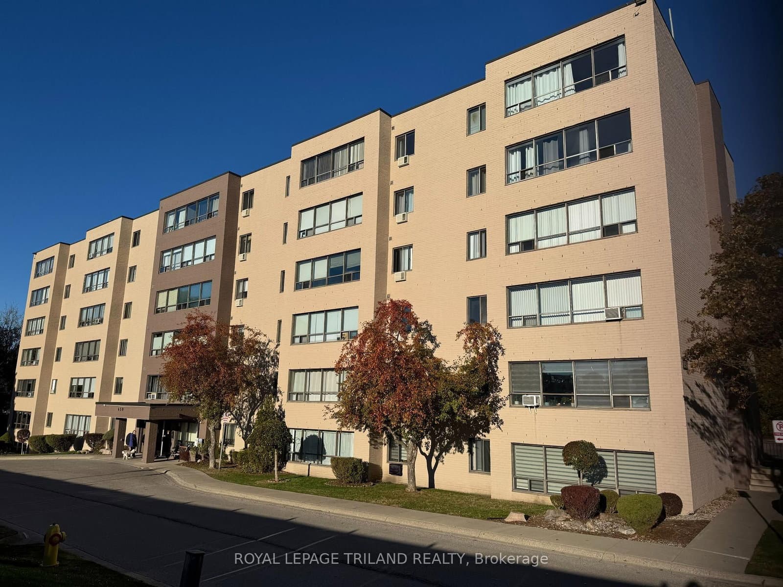 #605 - 650 Cheapside Street