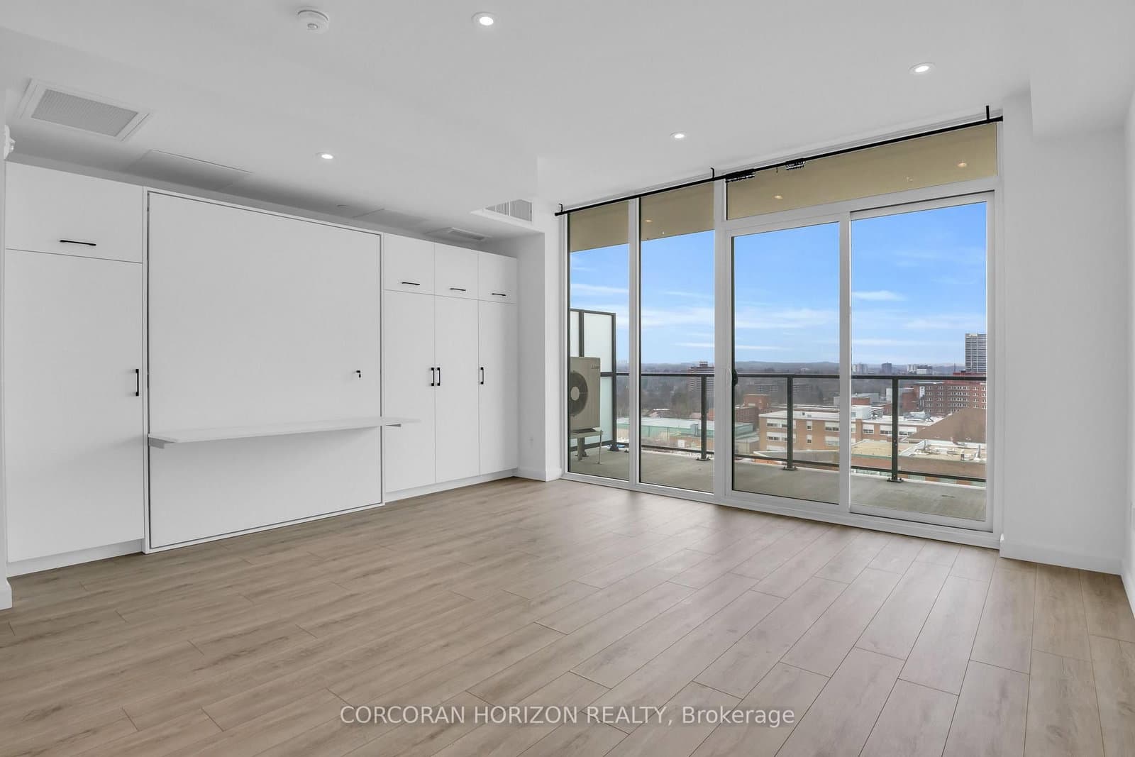 #1011 - 741 King Street