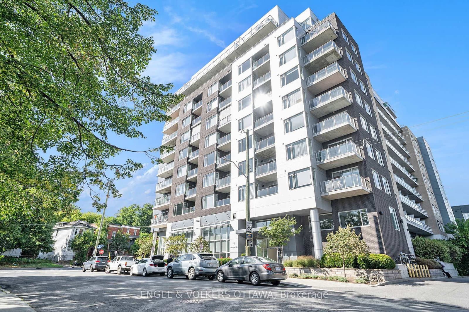 #605 - 7 Marquette Avenue