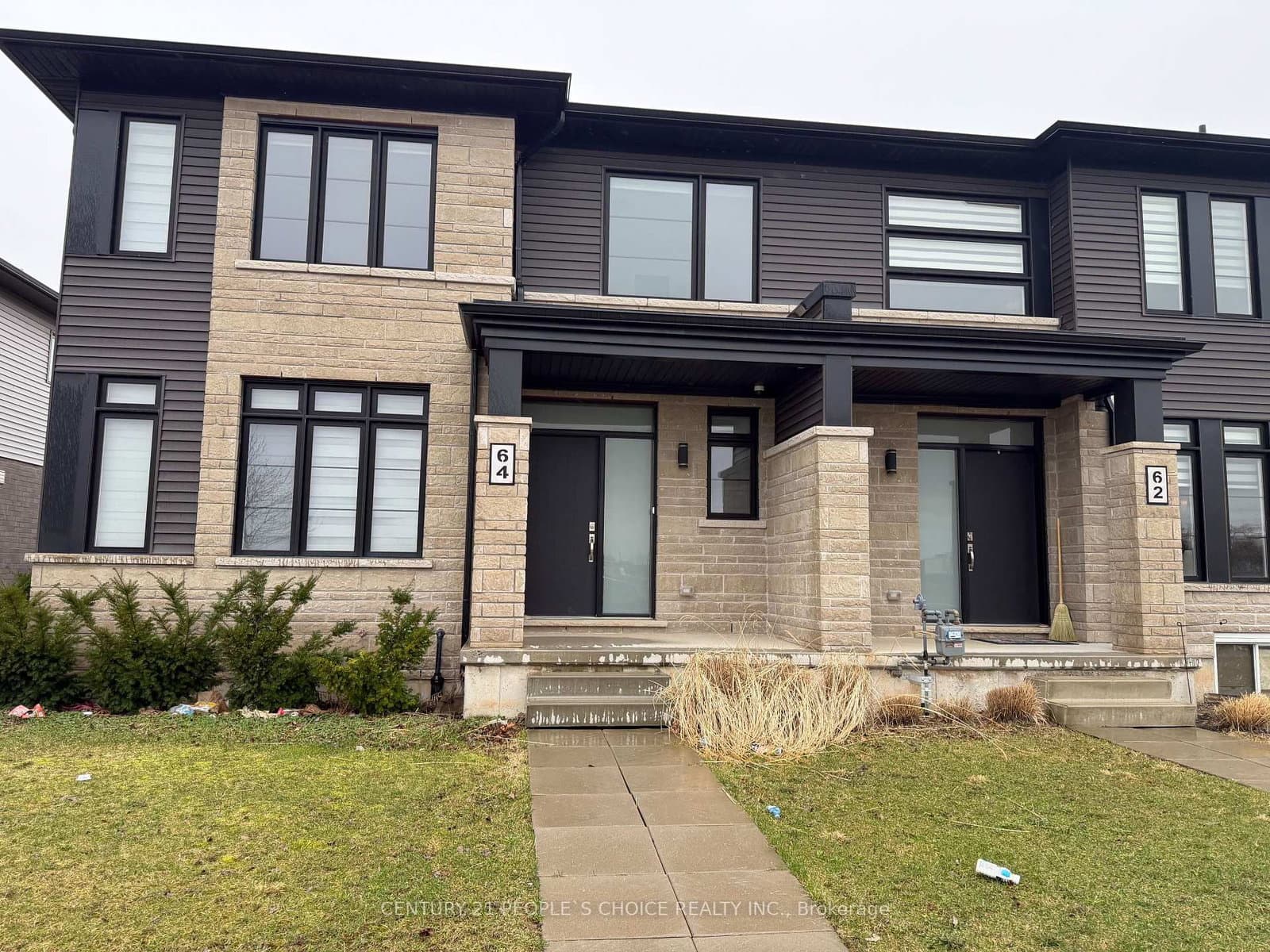 64 Summersides Boulevard