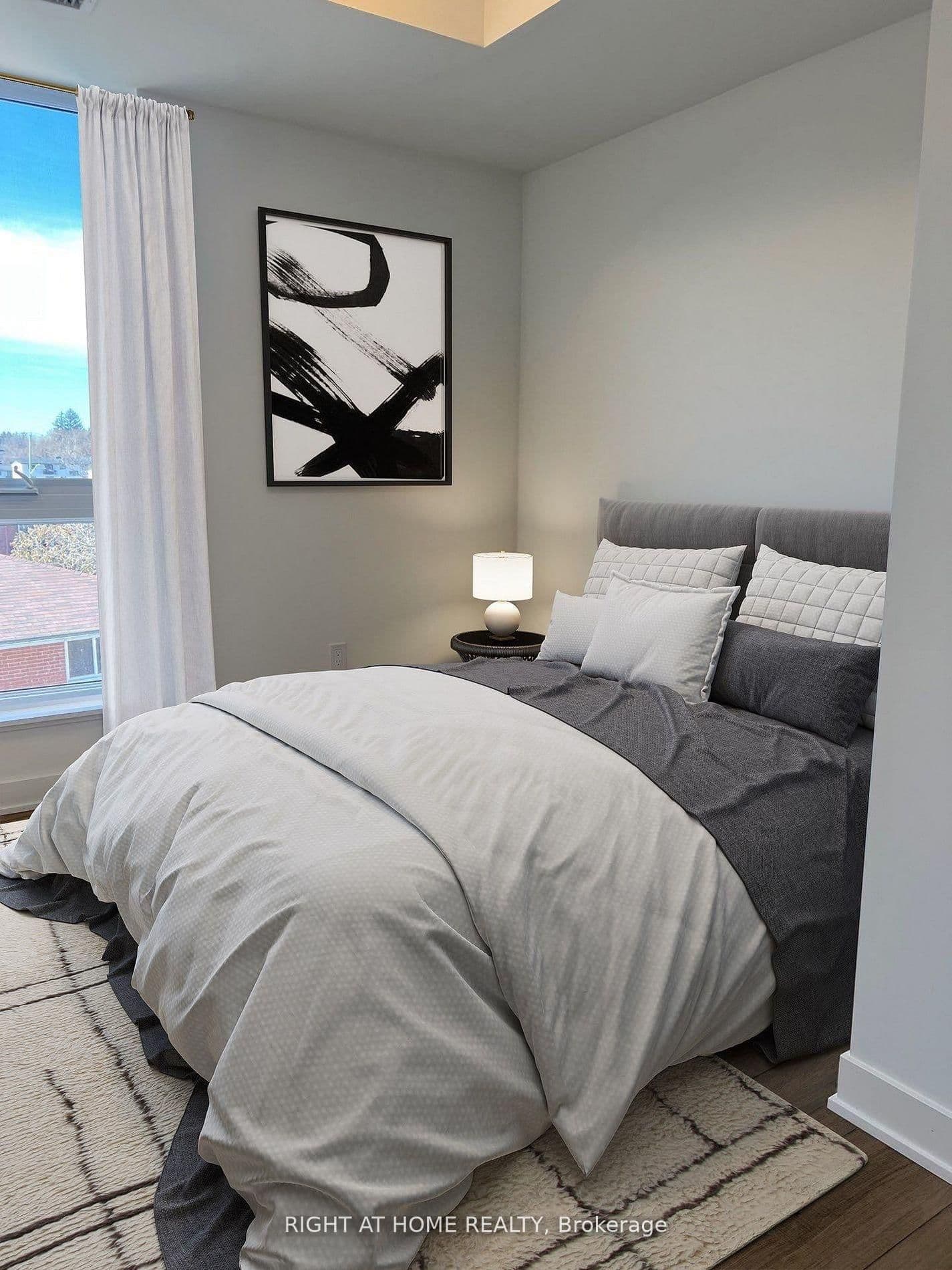 #316 - 312 Erb Street W