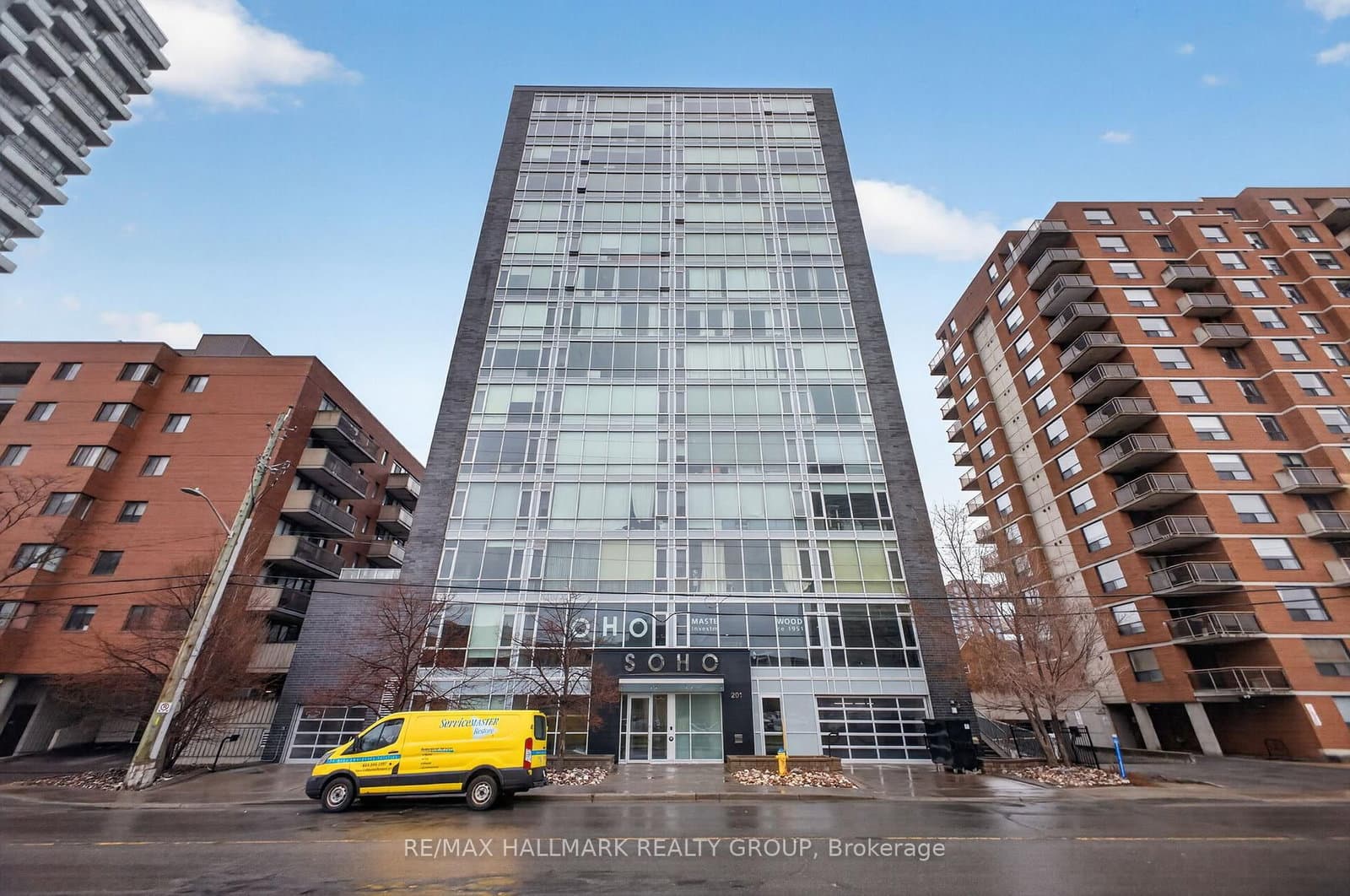 #705 - 201 Parkdale Avenue