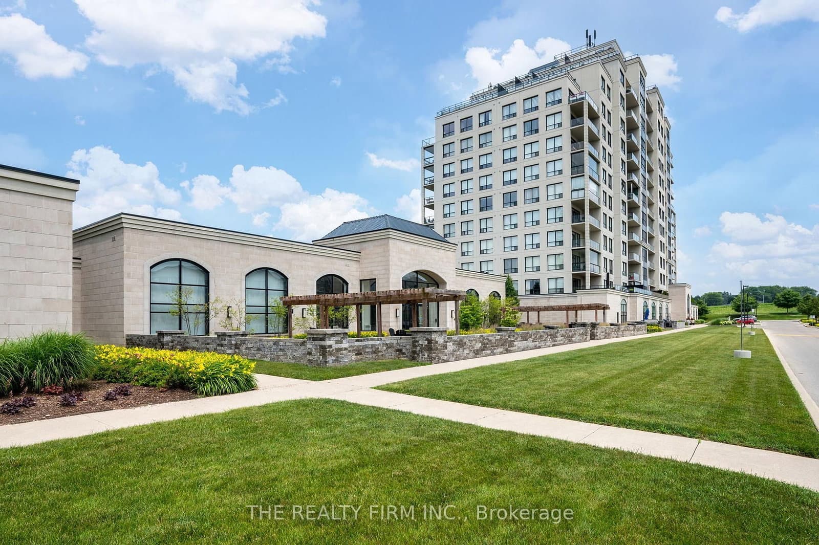 #1304 - 240 Villagewalk Boulevard
