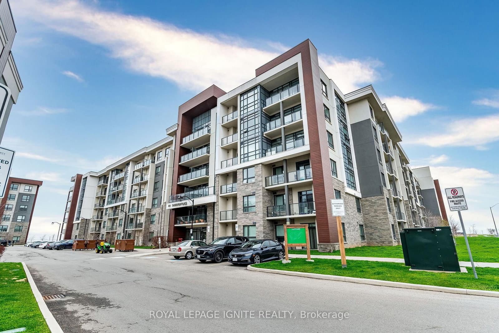 #614 - 101 Shoreview Place