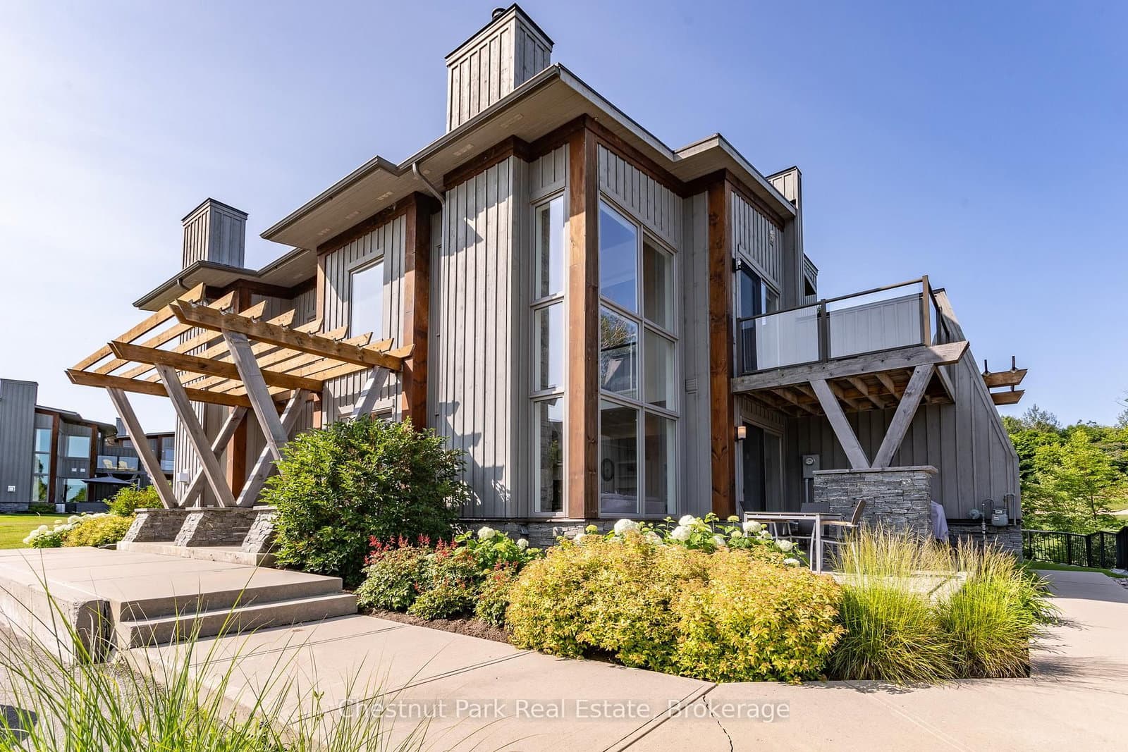 20 Carrick Trail