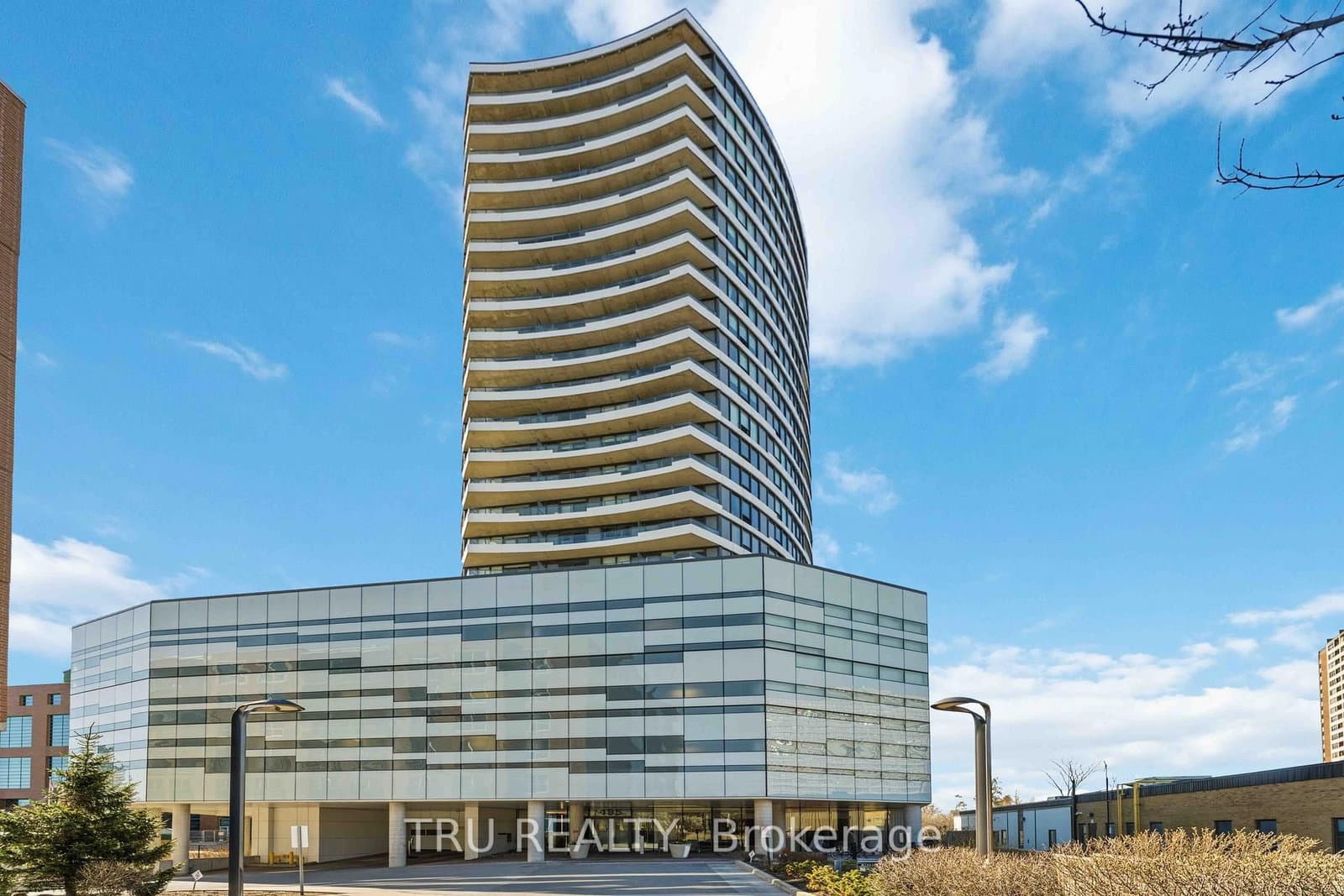 #1907 - 485 Richmond Road