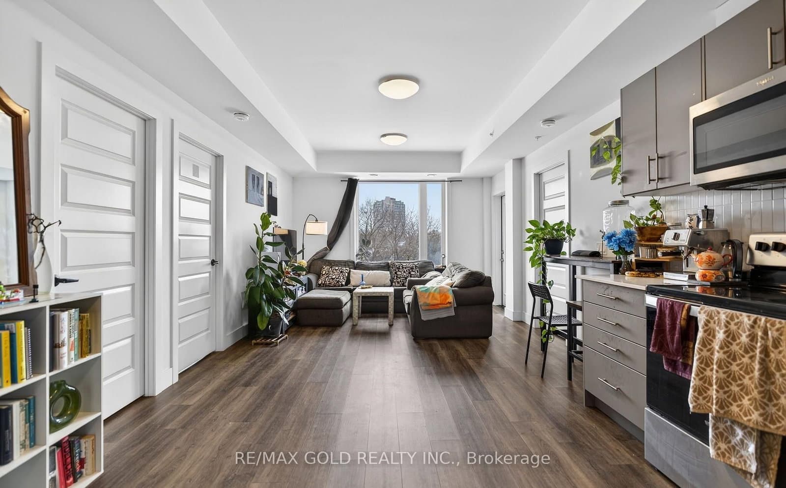 #306 - 103 Roger Street