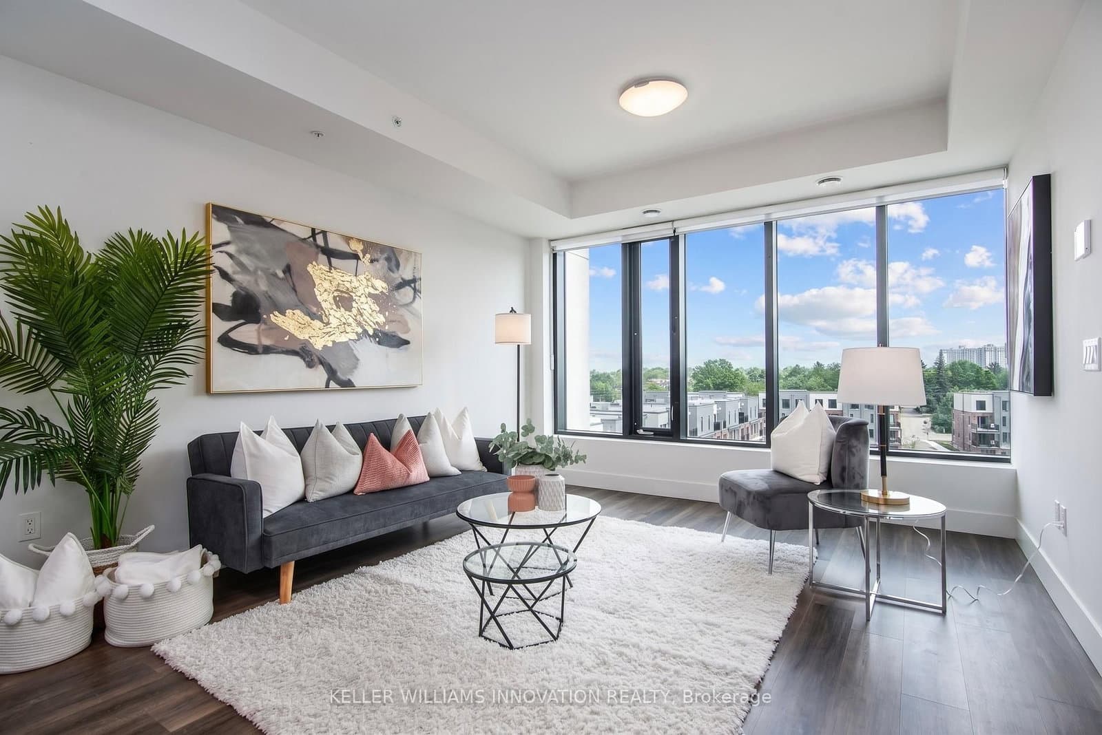 #609 - 103 Roger Street