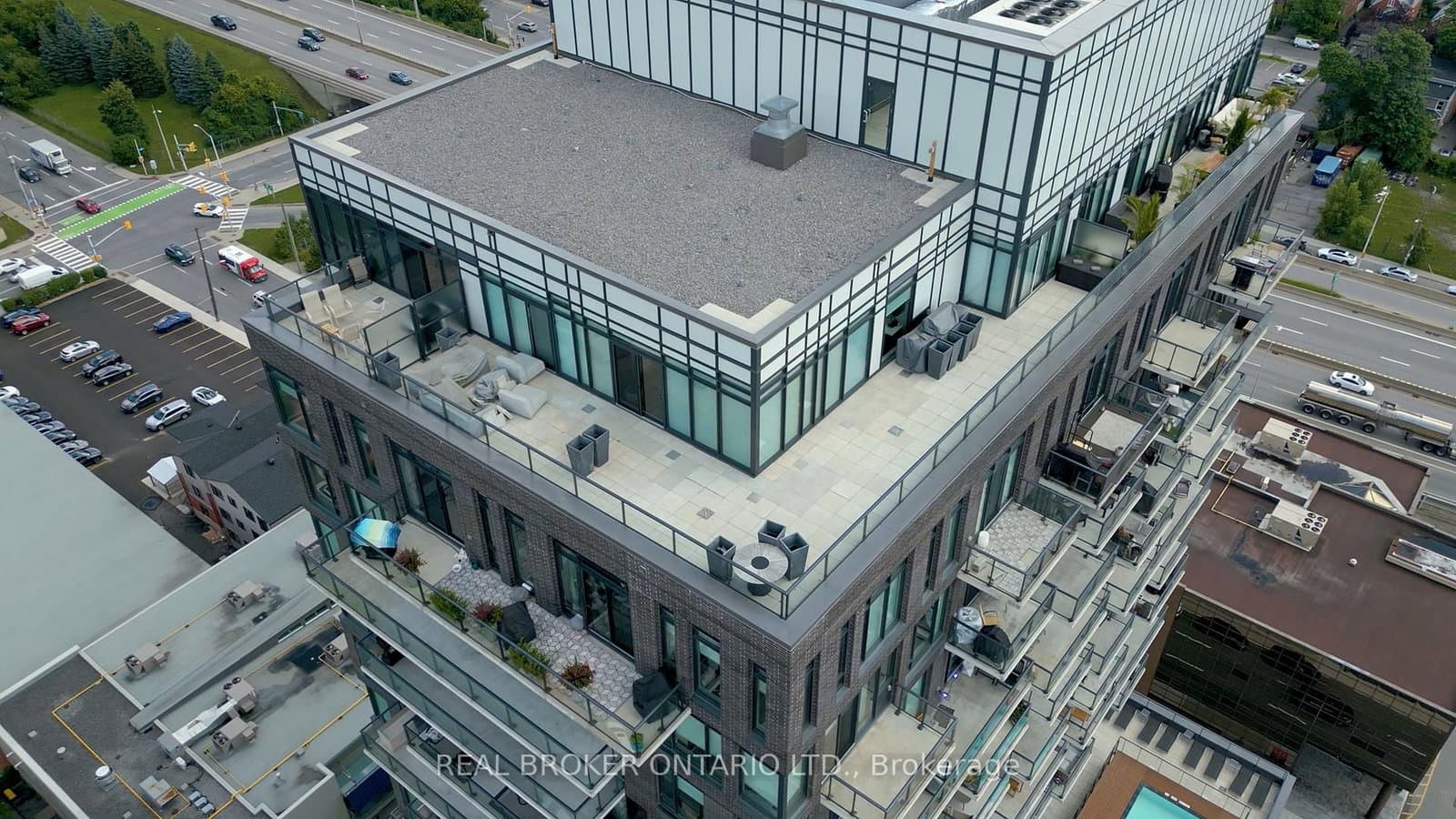 #703 - 203 Catherine Street