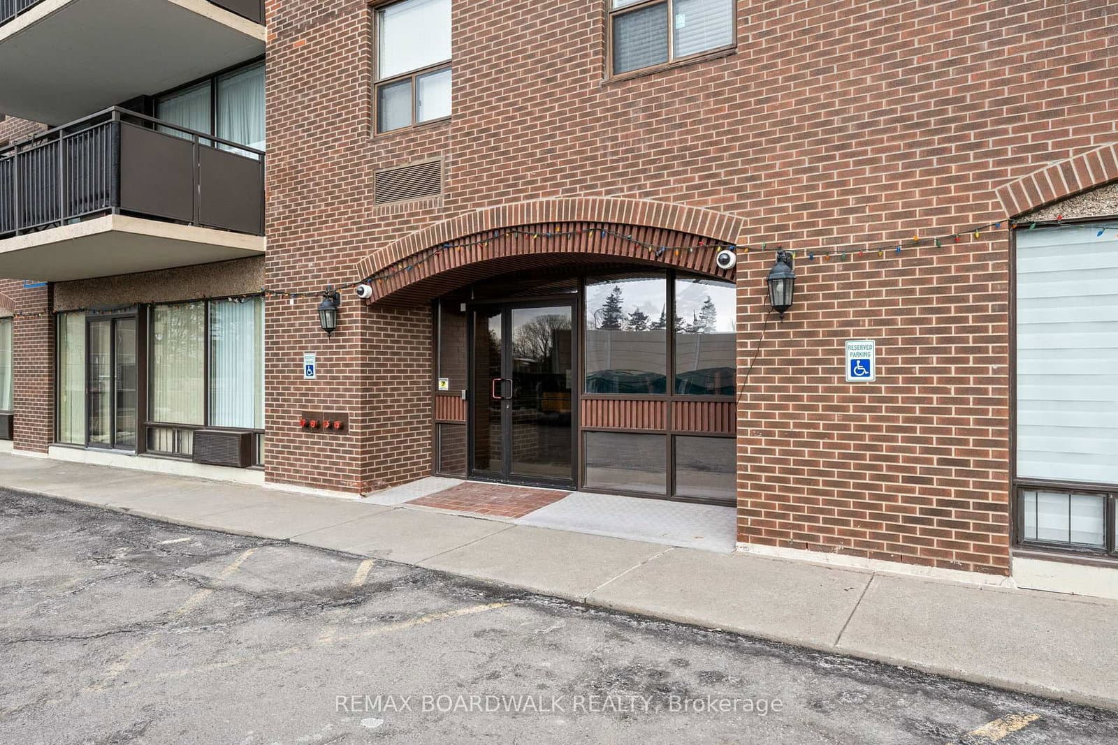 #502 - 1190 Richmond Road