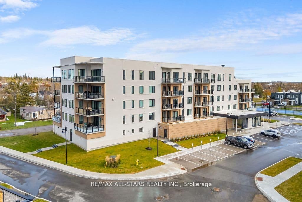 #PH#5 - 19B West Street N