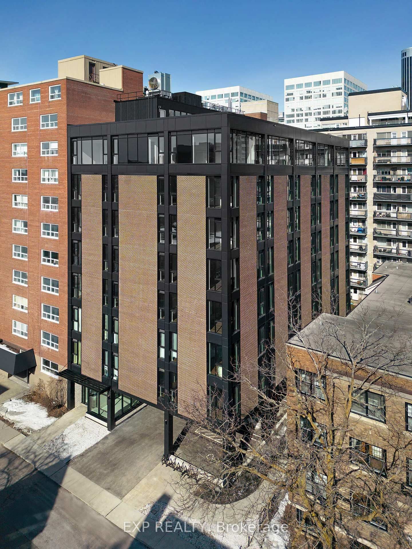 #601 - 331 Cooper Street