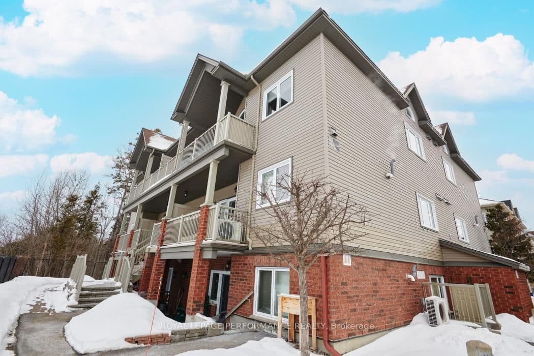 1107 E Stittsville Main Street, Unit 89